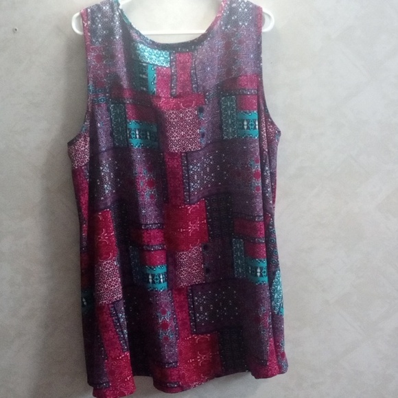 Shirt - Picture 2 of 2